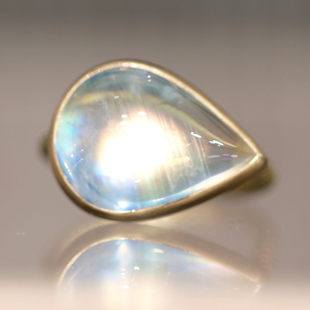 Talkative Rainbow Moonstone Pear Cabochon 22K Gold One of a Kind Ring